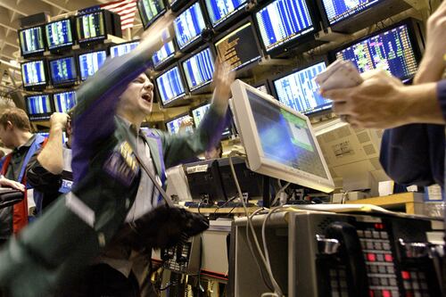 Il virus in Borsa si è mangiato 83 miliardi di euro