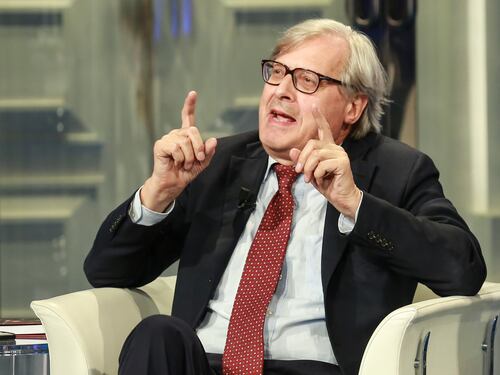Sgarbi trova casa a Morgan: "Venga a Sutri a fare lezioni di musica"