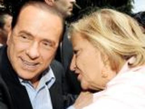Berlusconi non molla: "Avanti con il programma"