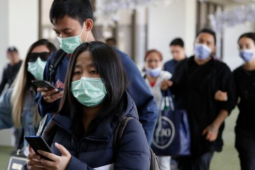 Insultato perché cinese. Gli augurano il coronavirus