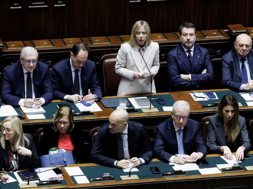 Consiglio Ue, la promessa di Meloni: "Al fianco dell'Ucraina ma non manderemo soldati italiani"