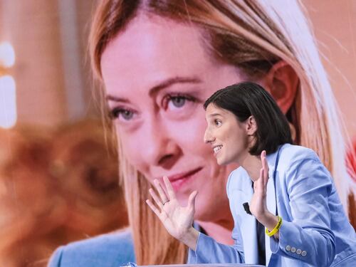 Amministrative, scontro Meloni-Schlein. La premier evoca la "guerra civile"