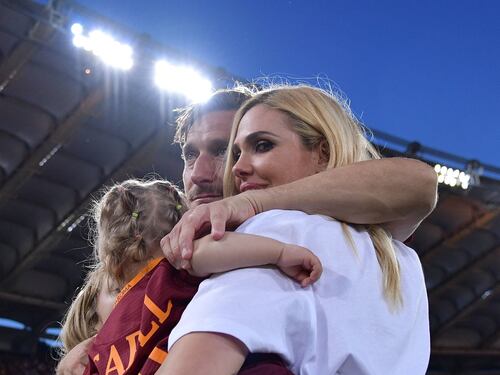 Dagospia: Totti, c'è un Cupido in comune con Ilary. Il commento della mamma del Pupone non lascia dubbi