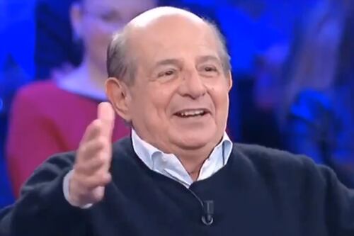 Magalli recidivo, battutaccia in tv su Adriana Volpe. E lei lo gela