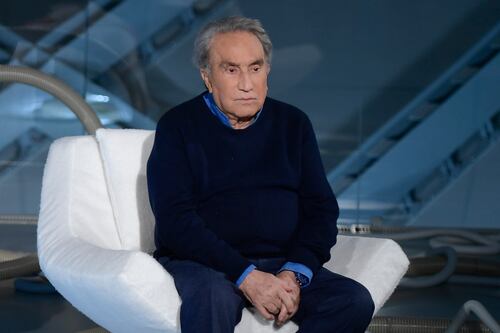 Emilio Fede ricoverato d'urgenza a Milano: "Parla a malapena"