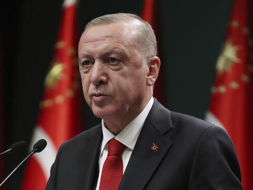 L'ultima del presidente turco Erdogan, ora vuole venire allo stadio Olimpico