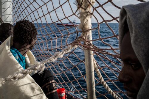 Il procuratore di Siracusa: "Non ci sono reati. Niente sequestro"