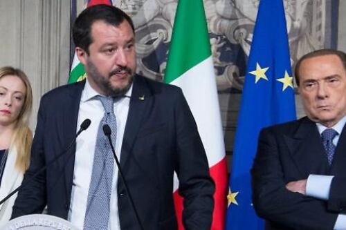 La Lega cala ancora ma il centrodestra unito sfiora il 50%
