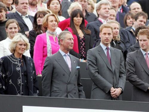 William e Harry contro Camilla, in casa Windsor è arrivata la resa dei conti con papà Carlo