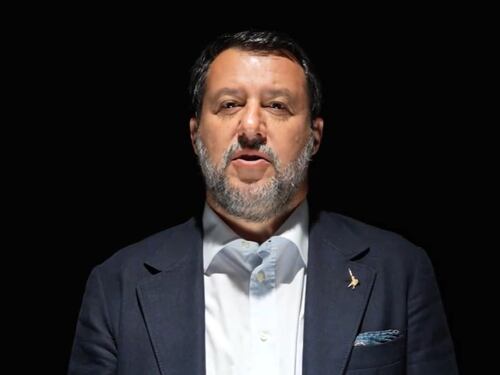 Open Arms, il video di Salvini che smaschera pm e sinistra: "Colpevole di aver difeso l'Italia"