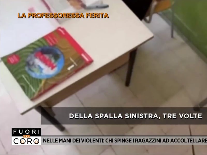 Fuori dal coro, parla la prof aggredita: “Voleva uccidermi”
