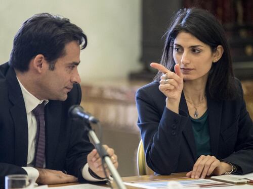 Raggi cambia ancora la giunta: fuori Mazzillo, al Bilancio arriva Lemmetti