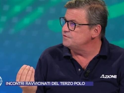 Omnibus, Calenda sbotta contro Pregliasco: "Il sondaggista del Pd". Quanto vale Azione