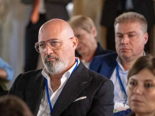 Stefano Bonaccini si candida alla segreteria Pd: non ho bisogno delle correnti