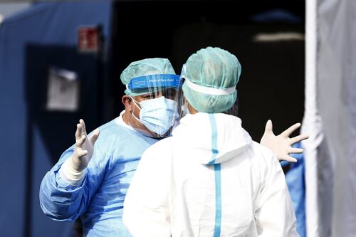 Emergenza coronavirus nel Lazio, gli ospedali scoppiano di Covid