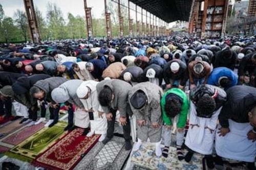 Islam, la faccia "pulita" dei Fratelli Musulmani tra influenza istituzionali e fondi pubblici