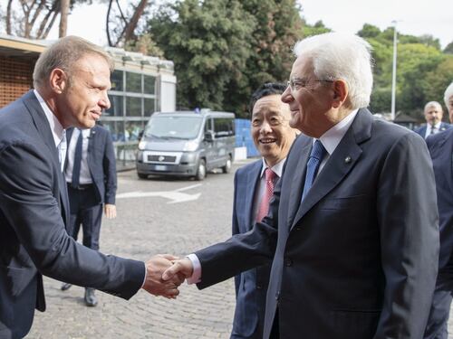 Carne sintetica, Mattarella il firma ddl. Ora l’analisi dell’Ue