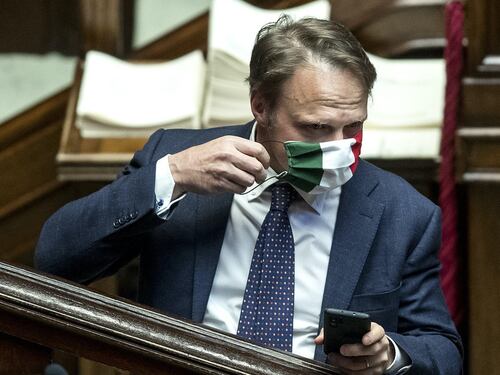 Lollobrigida: con questa maggioranza sciatteria al potere. E ci snobbano pure