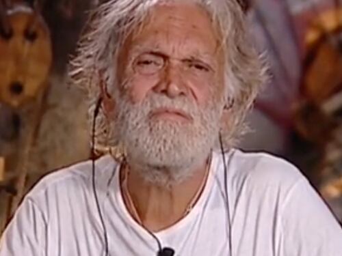 Belen contro l'Isola: "Che schifo...". E sul web è bufera Marcuzzi