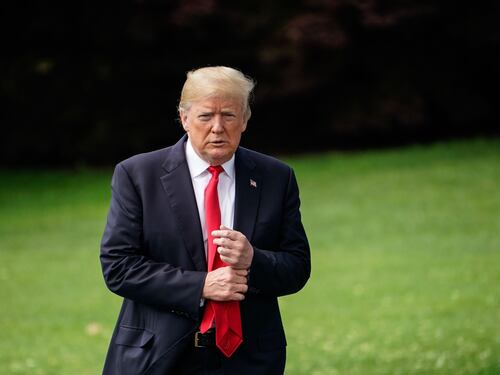 "Missile" di Trump a Kim Jong-un: salta il vertice di Singapore