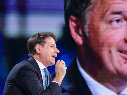 M5s, Blitz di Conte alla Camera: spunta la "legge anti-Renzi"