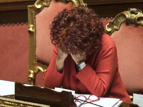 Nuova accusa per il ministro dell'Istruzione Valeria Fedeli: "Non ha nemmeno la maturità"