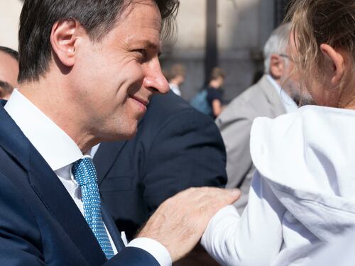 Il Fiaba day di Conte: "Basta annunci". Il premier tra i disabili