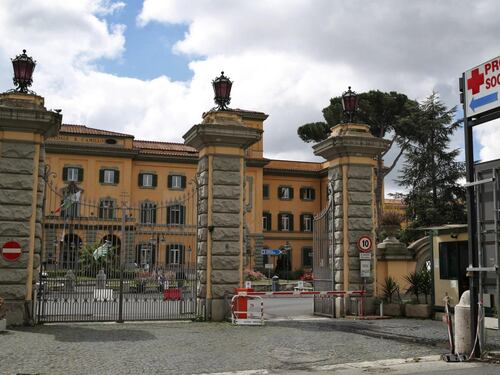 Aborto, medici e vescovi contro Zingaretti. Ma il presidente della Regione Lazio tira dritto