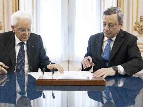 Dl Aiuti bis, Mario Draghi si rimangia i superstipendi