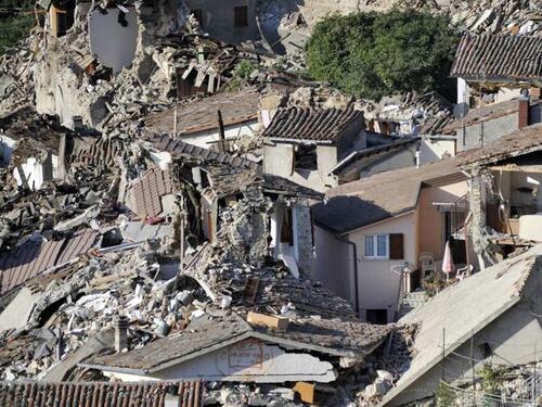 Terremoto: niente proroga ai contratti. A casa 700 tecnici specializzati
