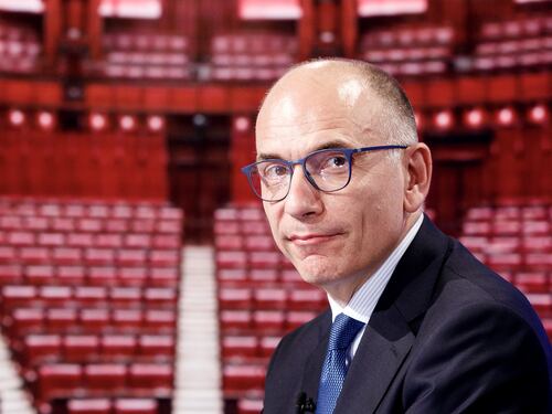 Enrico Letta spara a zero sugli ex alleati: “Calenda, Renzi e Conte vogliono distruggere il Pd”