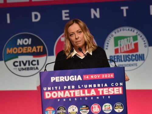 Meloni in Umbria per Tesei, che bordata a Schlein: "Risponda su Fitto e migranti"