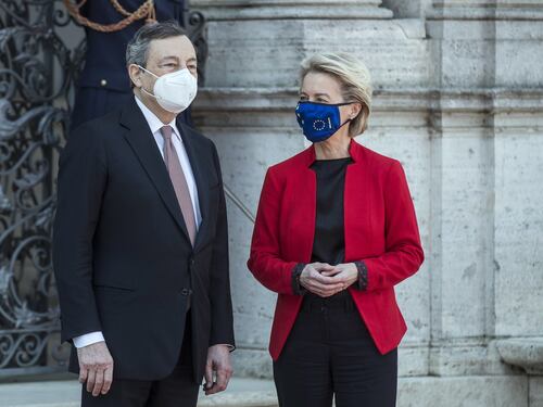Mario Draghi e Ursula von der Leyen, incontro a Cinecittà per il rilancio dell’Unione Europea