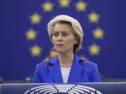 L’Ue scopre i terroristi tra i migranti. “Espulsioni immediate”