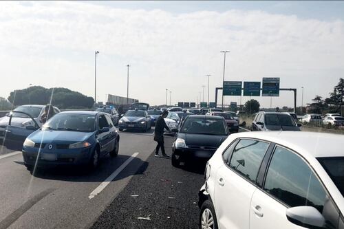 Inseguimento choc sul Gra, quattro rom fermati. "Spari e panico"