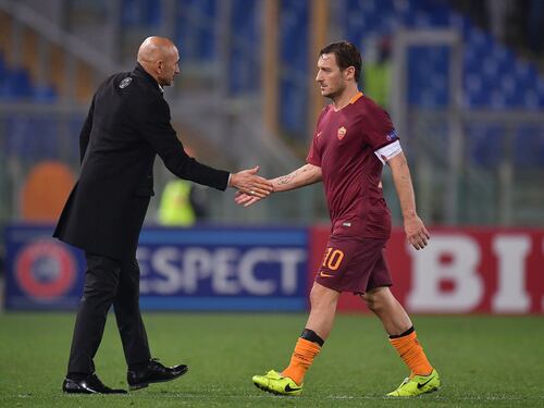 Roma, Totti pronto alla pace con Spalletti: “Vorrei parlarci e succederà. È tra i migliori”