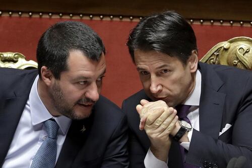 La strategia di Conte "osservato" da Salvini: una legge elettorale per liberarsi del Pd