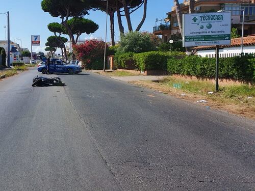 Incidente choc a Lavinio. Pirata lo travolge, minorenne perde una gamba