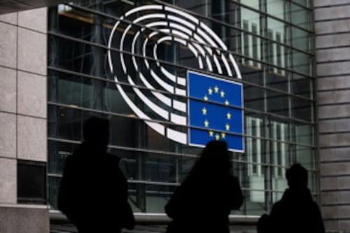 La bugie della sinistra sull’abuso d’ufficio. Il chiarimento di FdI «Non sarà reintrodotto»
