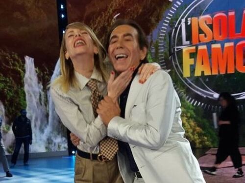 Giucas Casella tenta la magia: voglio un'altra Isola dei famosi