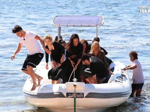 Gelosie, liti e tradimenti: così Temptation Island trionfa in tv e sui social