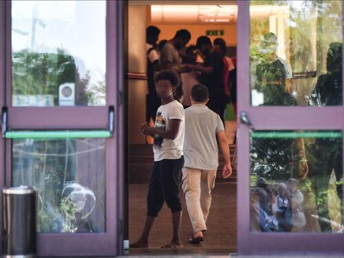 Fermati a Roma (e subito rilasciati) 17 migranti della Diciotti