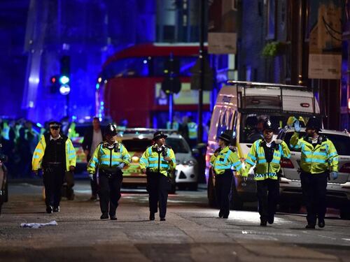 Terrore a Londra, la studentessa italiana: "Sentivo le urla e le sirene della polizia, avevamo paura"