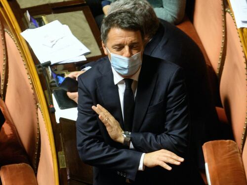 Recovery plan, qui salta tutto. Renzi inguaia Conte: annullato il Cdm