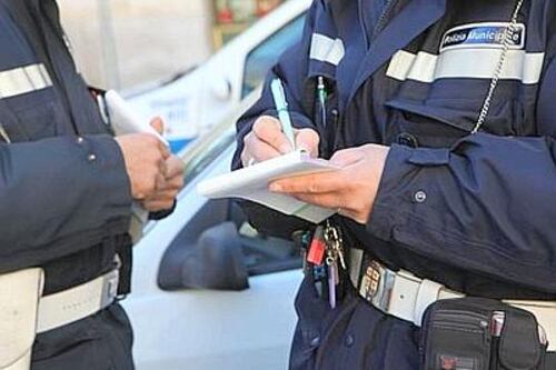 Multe tolte a parenti e amici. A Roma scoppia multopoli