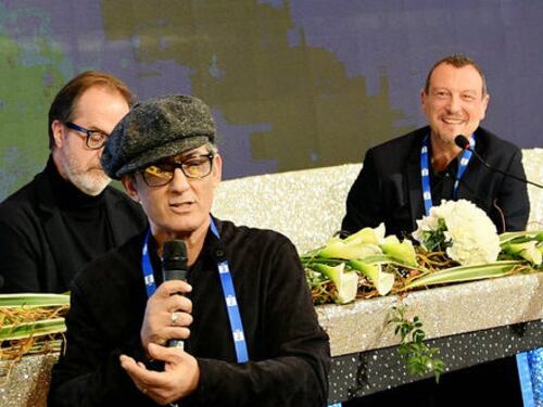 Fiorello è già in clima Sanremo: Junior Cally? Sarà alla cresima di mia figlia...