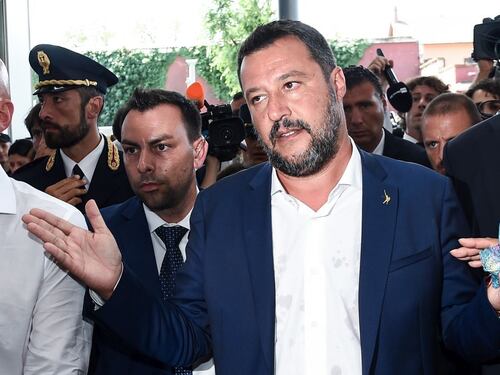 Salvini non molla. La Lega resta in attesa