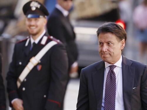 Sondaggio su Meloni, Senaldi: "La vera sorpresa". Doccia fredda per Conte