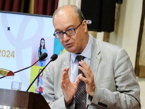 Scuola, approvato il dpcm Barachini-Valditara: contributi per giornali e riviste