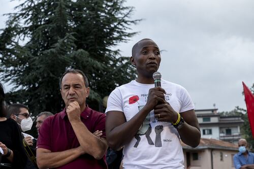 Europee, Bonelli prova a lanciare il Soumahoro 2: stavolta candida Mimmo Lucano